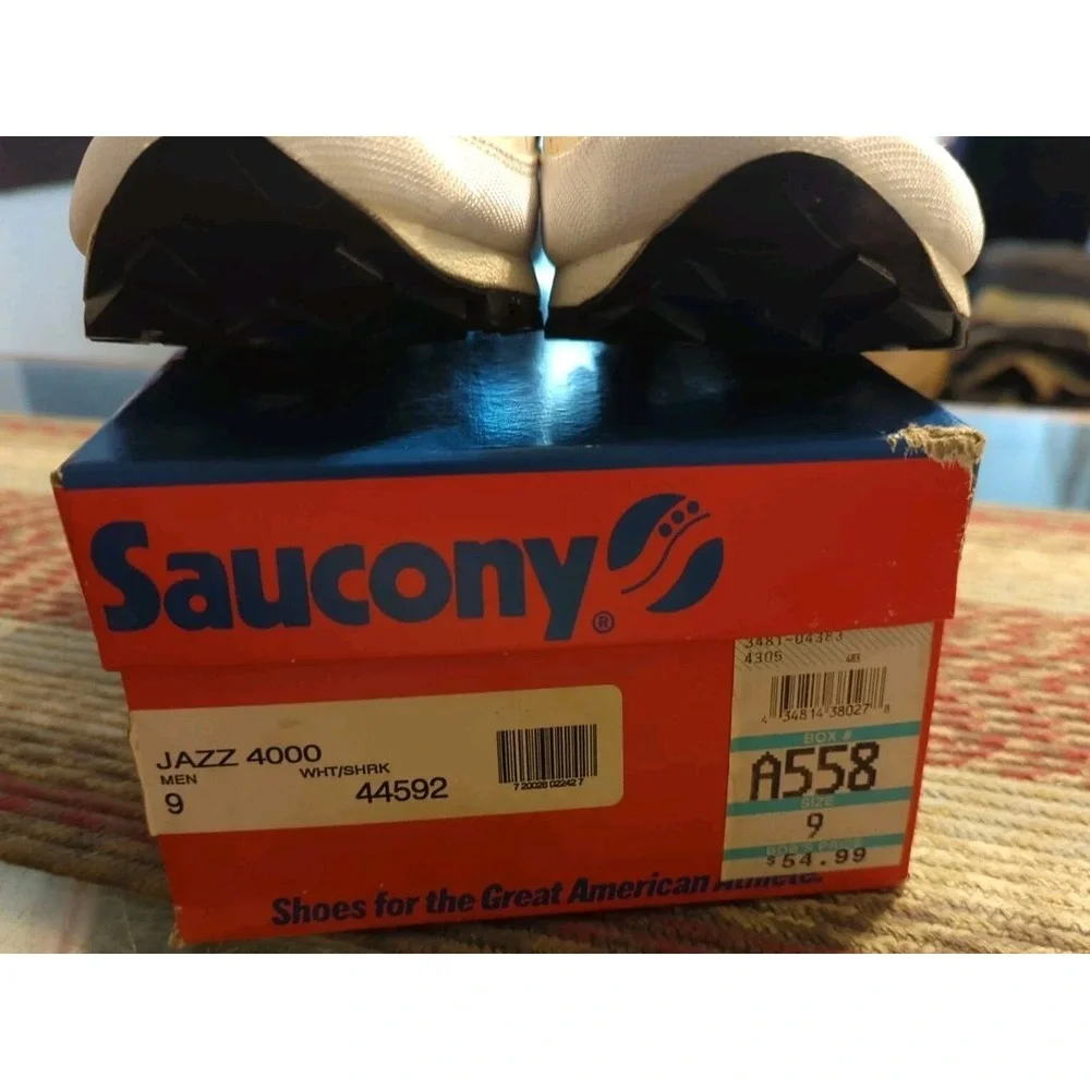 Vintage SAUCONY Jazz 4000 Shoes White Blue‎ Sz 9 w/ OG Box Made In USA Deadstock